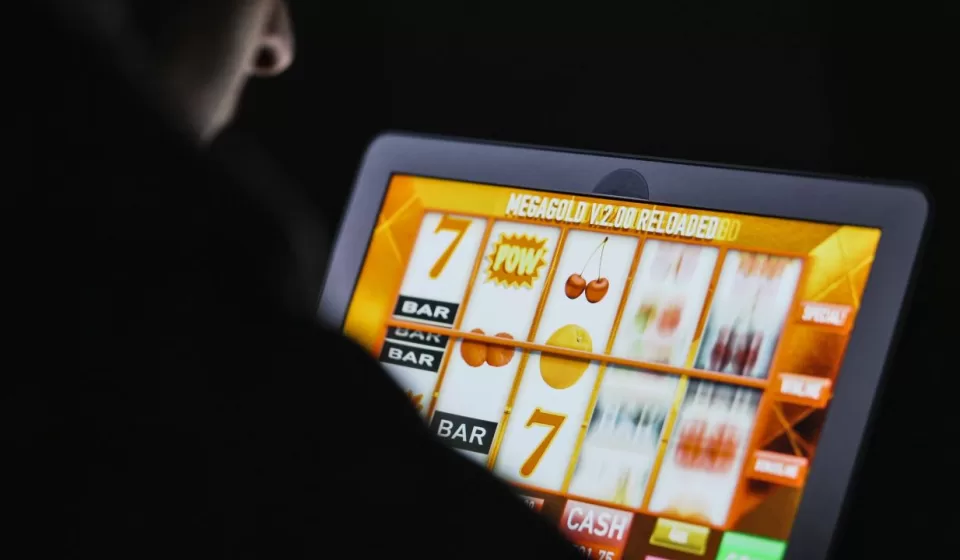 online gambling myths