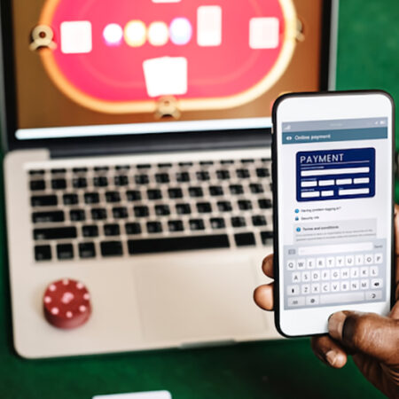How to Make Secure Payments at Online Casinos